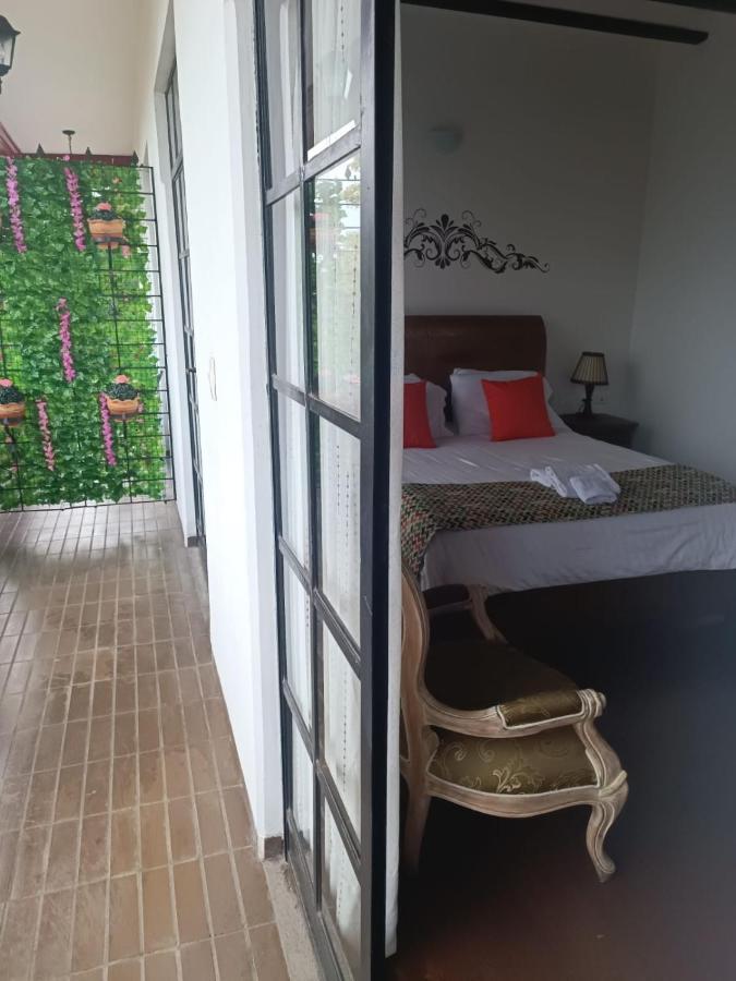 Hotel Boutique El Libertador Zipaquirá エクステリア 写真